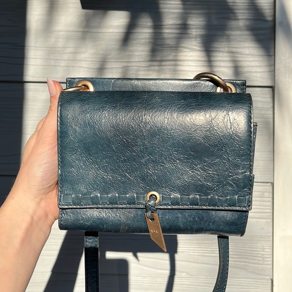 Teal Foley + Corinna crossbody - Picture 5 of 7